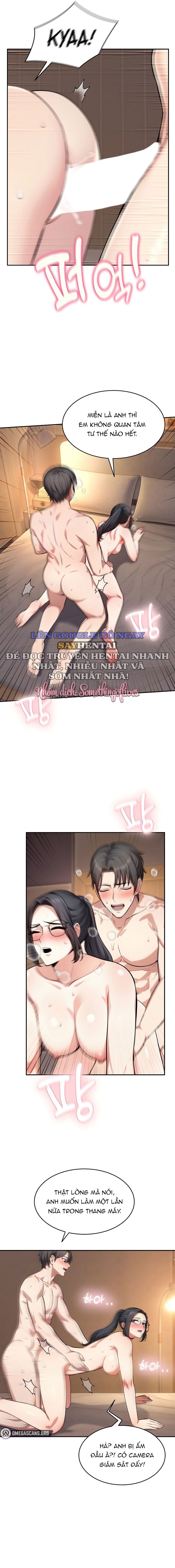 chang-trai-va-co-gai-mac-ket-trong-thang-may-chap-20-4 integer